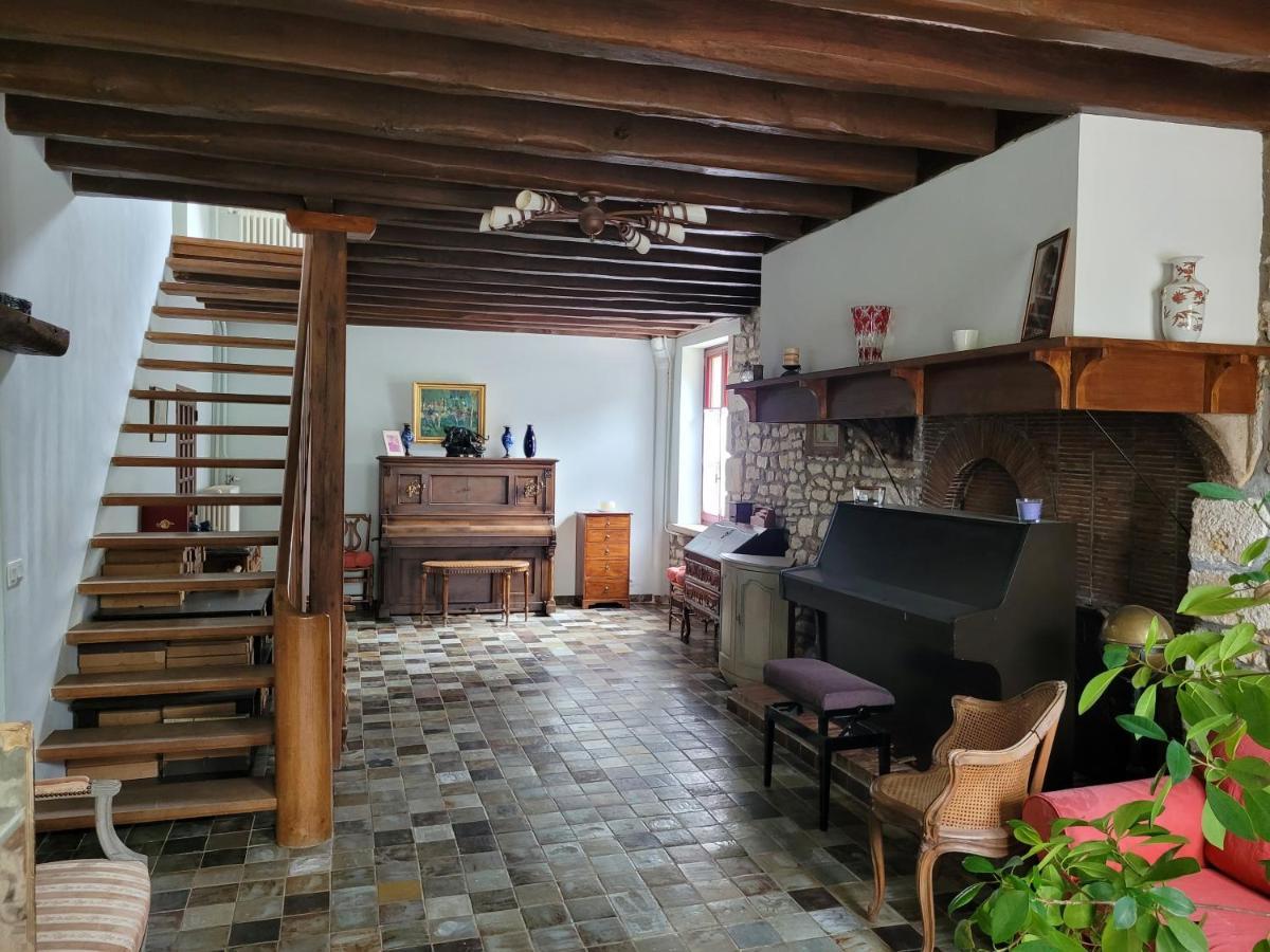 Maison Forte Perreuse Треньї Екстер'єр фото