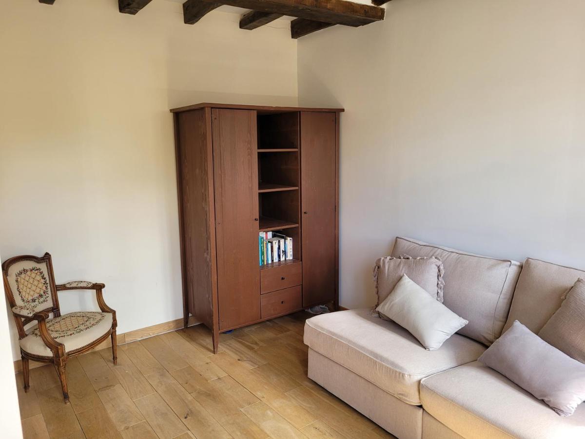 Maison Forte Perreuse Треньї Екстер'єр фото