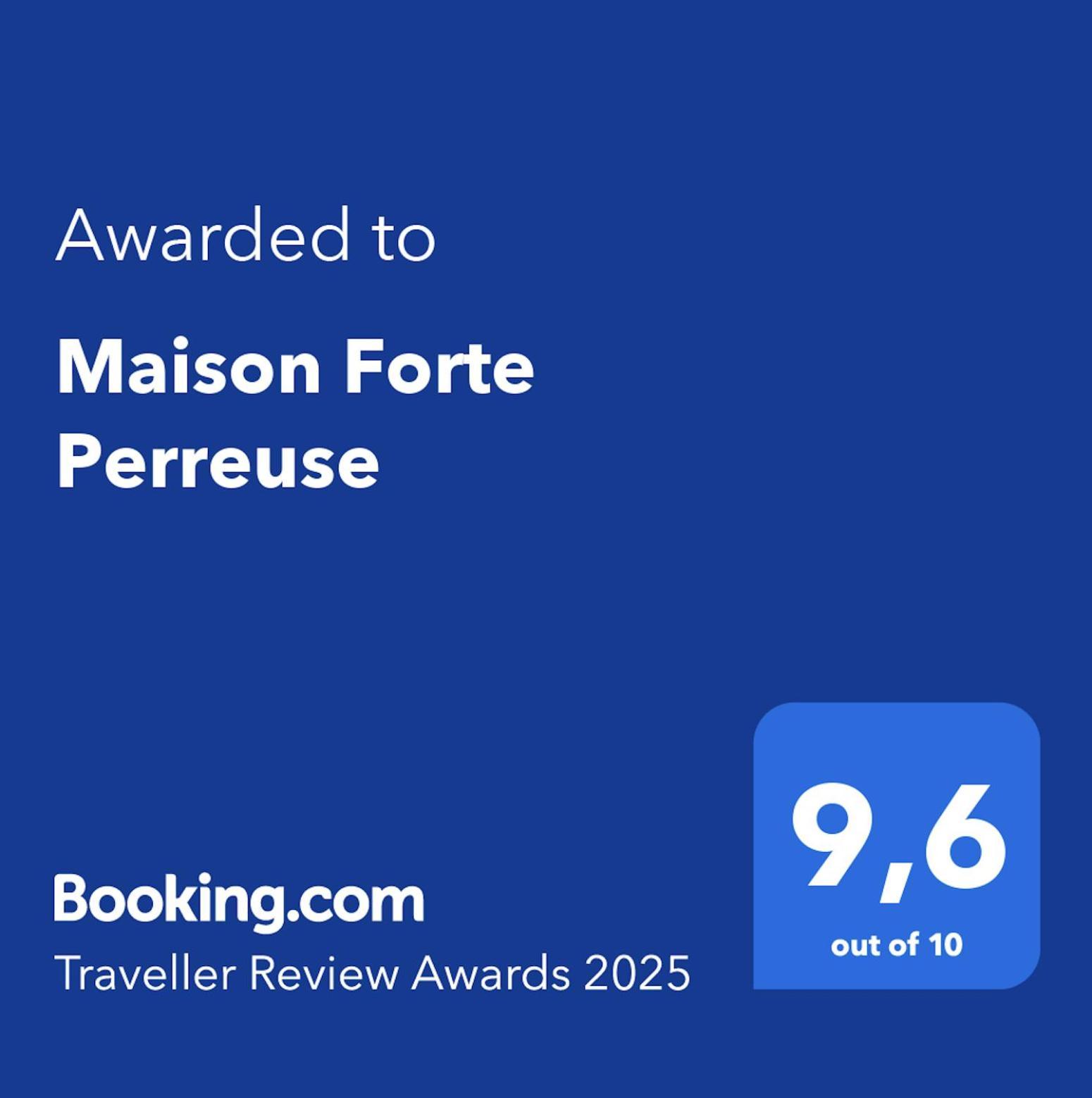 Maison Forte Perreuse Треньї Екстер'єр фото